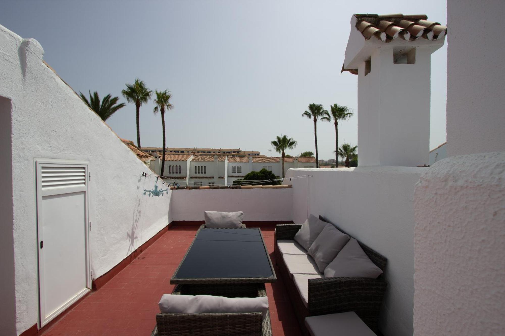 Marina De Casares Beach House San Luis de Sabinillas Bagian luar foto