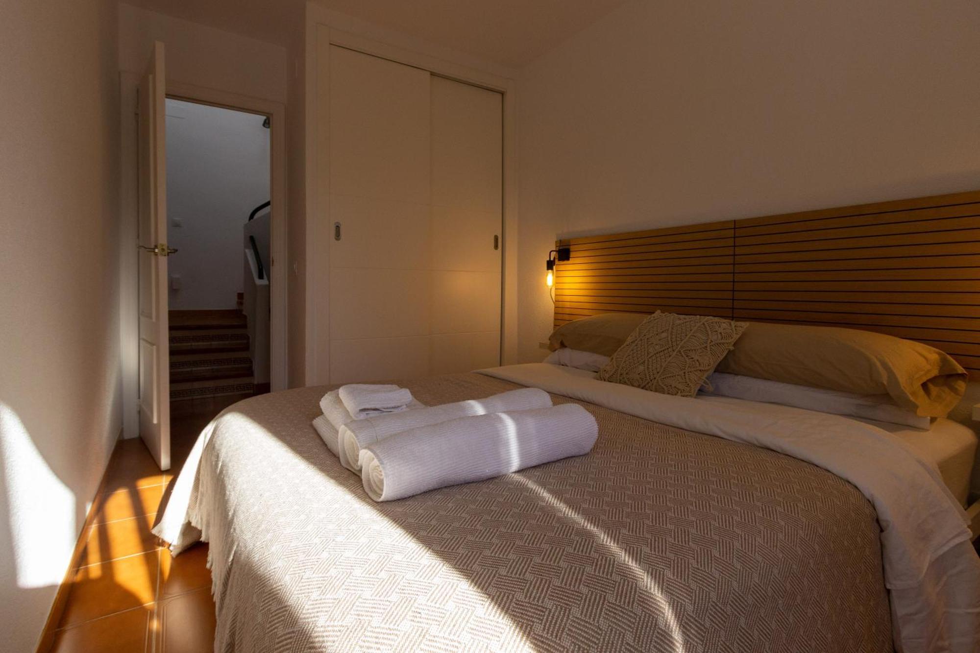 Marina De Casares Beach House San Luis de Sabinillas Bagian luar foto